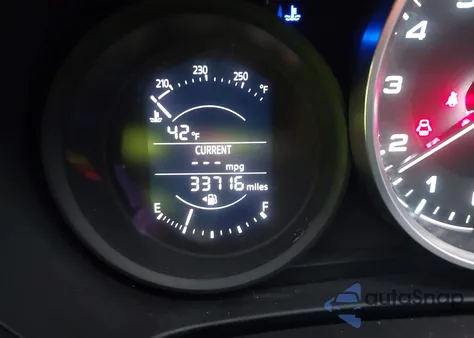 2018 Fiat 124 Spider Classica z USA, uszkodzony, nr VIN JC1NFAEK7J0137570